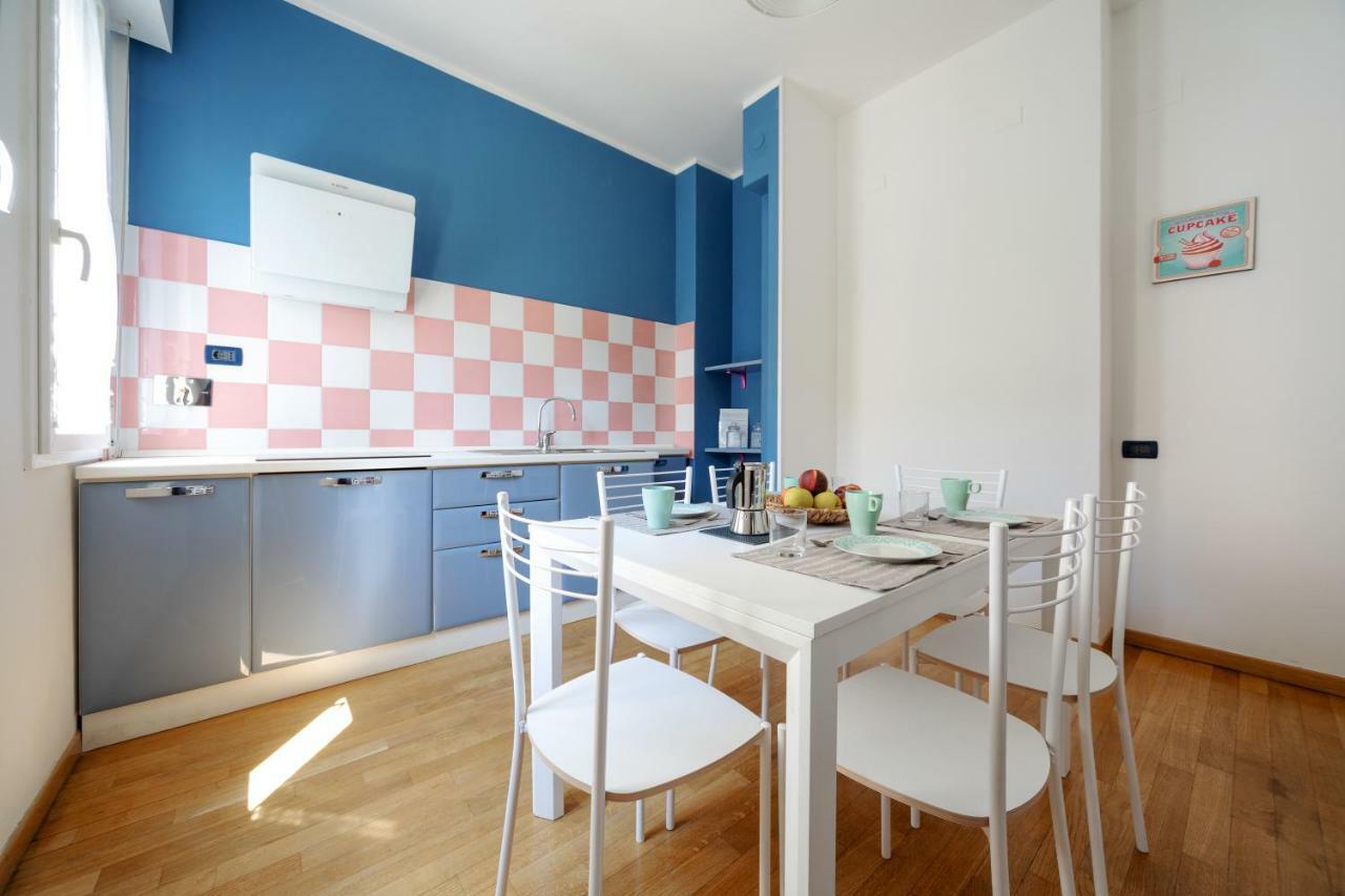 Sant'Orsola Colorful Huge Apartment Болонья Екстер'єр фото